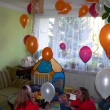 V pokoji na m� �ekalo p�ekvapen�, plno bal�nk�!